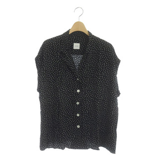 スピックアンドスパン(Spick & Span)のスピック&スパン スクエアドットオープンカラーシャツ 半袖 フレンチスリーブ 黒(シャツ/ブラウス(半袖/袖なし))