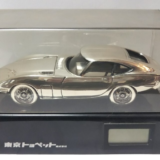 トヨタ(トヨタ)のトヨタ2000GT 金属製 ノベルティ アンティーク エンタメ/ホビーのおもちゃ/ぬいぐるみ(ミニカー)の商品写真