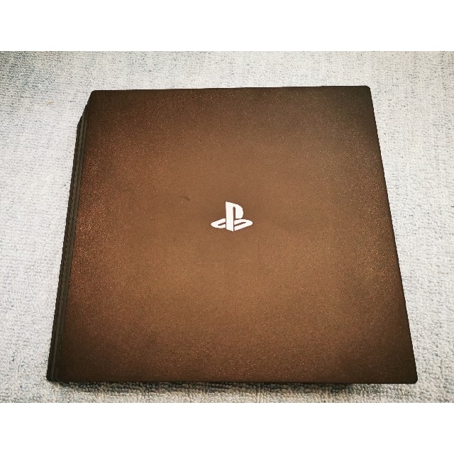 PlayStation4(プレイステーション4)のPlayStation4Proジェット・ブラック1TB CUH-7200BB01 エンタメ/ホビーのゲームソフト/ゲーム機本体(家庭用ゲーム機本体)の商品写真