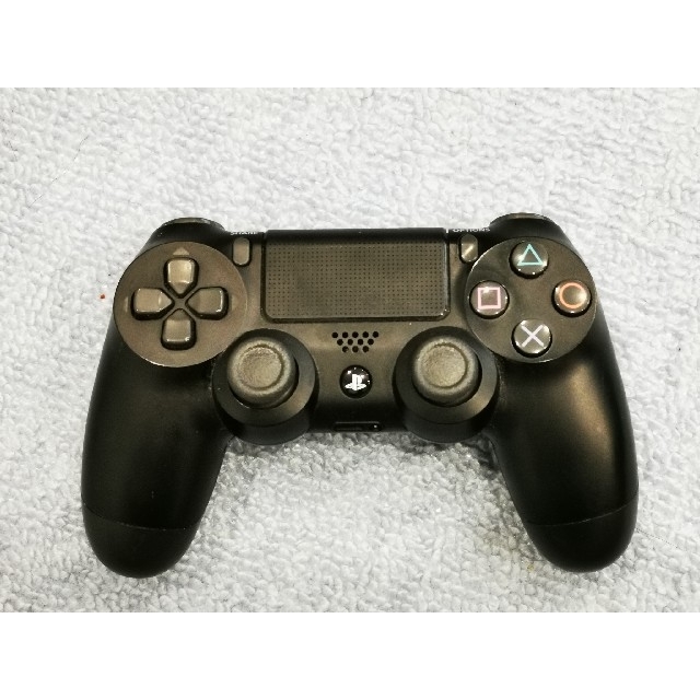 PlayStation4(プレイステーション4)のPlayStation4Proジェット・ブラック1TB CUH-7200BB01 エンタメ/ホビーのゲームソフト/ゲーム機本体(家庭用ゲーム機本体)の商品写真