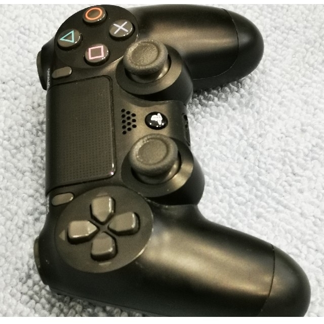 PlayStation4(プレイステーション4)のPlayStation4Proジェット・ブラック1TB CUH-7200BB01 エンタメ/ホビーのゲームソフト/ゲーム機本体(家庭用ゲーム機本体)の商品写真