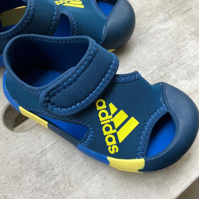 adidas(アディダス)のアディダスキッズサンダル14 キッズ/ベビー/マタニティのベビー靴/シューズ(~14cm)(サンダル)の商品写真