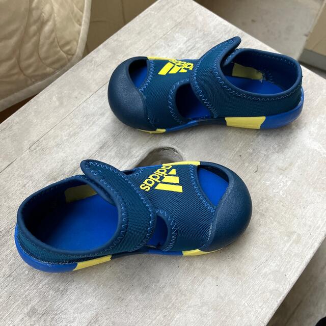 adidas(アディダス)のアディダスキッズサンダル14 キッズ/ベビー/マタニティのベビー靴/シューズ(~14cm)(サンダル)の商品写真