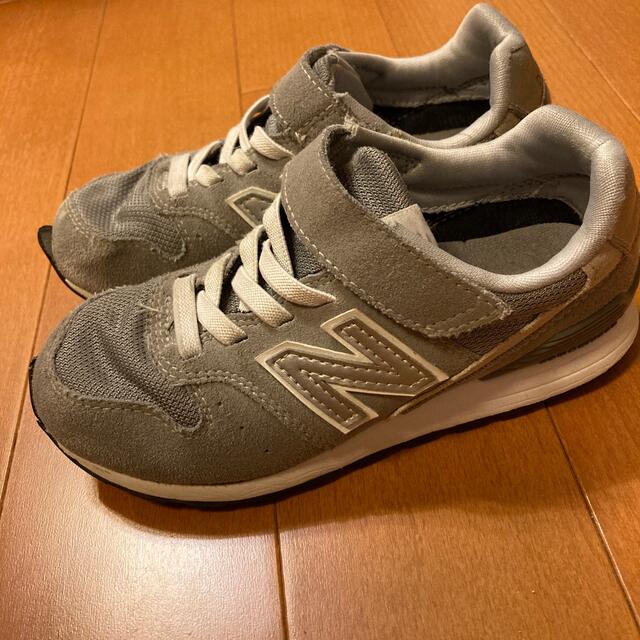 New Balance(ニューバランス)のニューバランス  スニーカー　19センチ キッズ/ベビー/マタニティのキッズ靴/シューズ(15cm~)(スニーカー)の商品写真