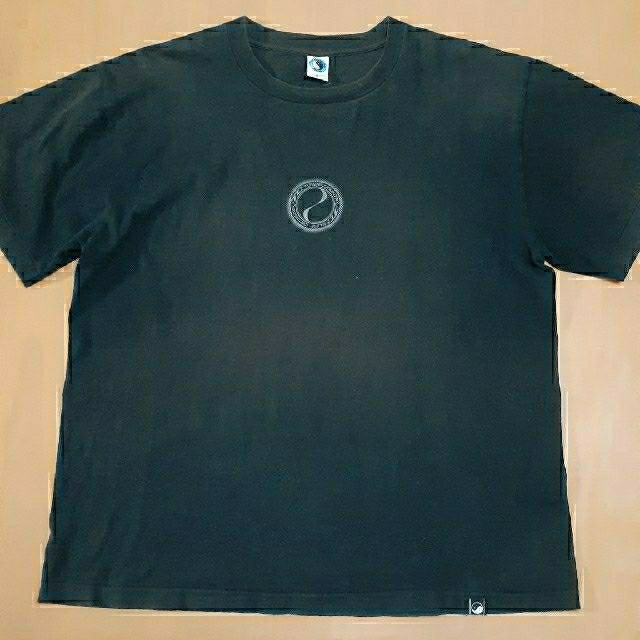 セール！メンズ T&C SURF DESIGNS Tシャツ 黒 メンズのトップス(Tシャツ/カットソー(半袖/袖なし))の商品写真