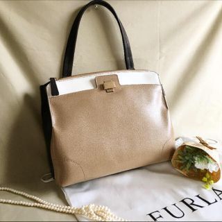 フルラ(Furla)の美品‼︎ FURLA  バッグ バイカラー(ハンドバッグ)