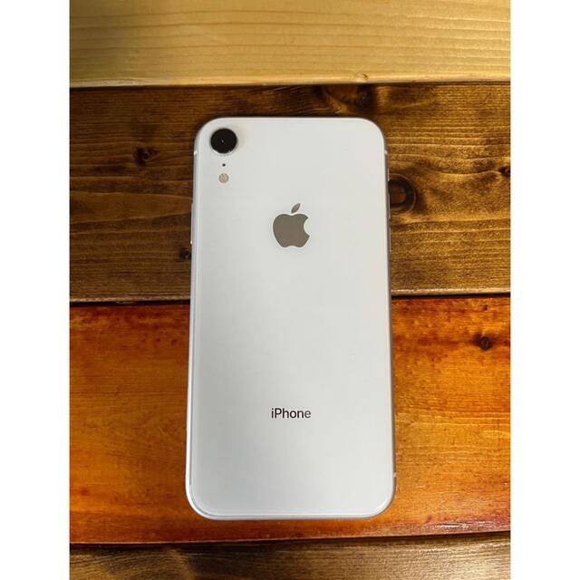 iPhone(アイフォーン)のiPhone xr white 128gb スマホ/家電/カメラのスマートフォン/携帯電話(スマートフォン本体)の商品写真