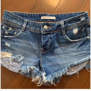 ザラ(ZARA)のダメージデニムショートパンツ(ショートパンツ)