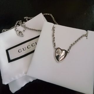 グッチ(Gucci)の★GUCCI★シルバー925　ネックレス　ハート　蜂(ネックレス)