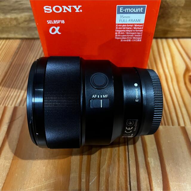 SONY - SONY 85mm f1.8 単焦点 フルサイズ の通販 by ここここ|ソニー ... 美品 ソニー SEL85F18 純正 フルサイズ Aマウント 85mm F1.8