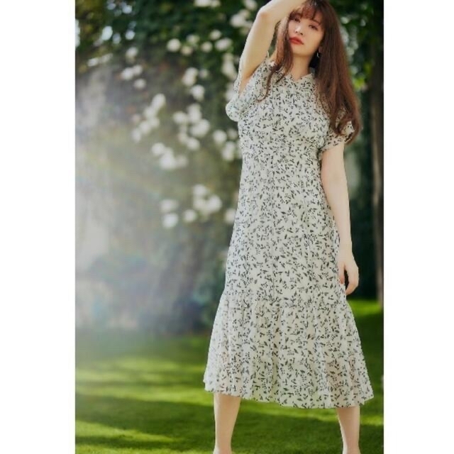 Muguet-printed Romantic Dress