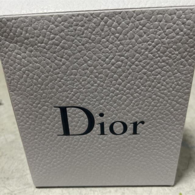 Christian Dior(クリスチャンディオール)のDior試供品 最終価格！追加しました。 コスメ/美容のキット/セット(サンプル/トライアルキット)の商品写真