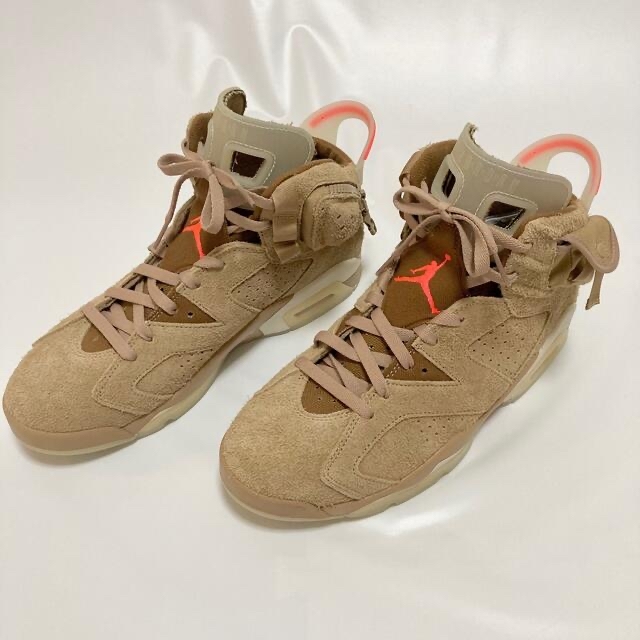 NIKE(ナイキ)の24h以内発送！匿名配送！Travis Scott ×AJ6 28cm メンズの靴/シューズ(スニーカー)の商品写真