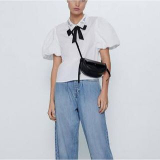 ザラ(ZARA)のザラ リボンモチーフ付きポプリントップス(シャツ/ブラウス(半袖/袖なし))