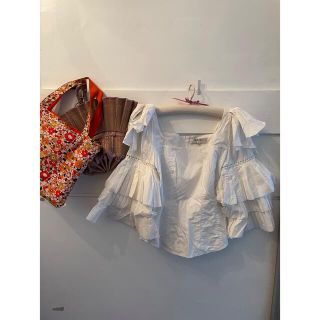 シーニューヨーク(Sea New York)の最終🍒🤍Sea NewYork ribbon shoulder blouse.(シャツ/ブラウス(長袖/七分))