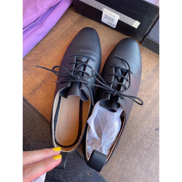 Jil Sander(ジルサンダー)の最終価格🥟7/5🍔JIL SANDER NAVY shoes. レディースの靴/シューズ(ローファー/革靴)の商品写真