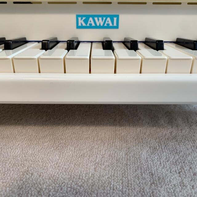 KAWAI　ミニピアノ　ミニグランドピアノ　1118 キッズ/ベビー/マタニティのおもちゃ(楽器のおもちゃ)の商品写真