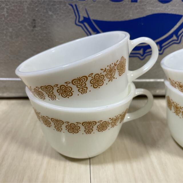 Pyrex(パイレックス)の【美品！】オールドパイレックス ミルクグラス 4つ コーヒー スープカップ インテリア/住まい/日用品のキッチン/食器(グラス/カップ)の商品写真