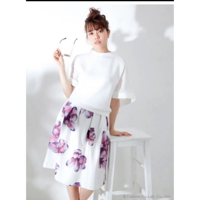 fifth(フィフス)のfifth 花柄フレアスカート  レディースのスカート(ひざ丈スカート)の商品写真