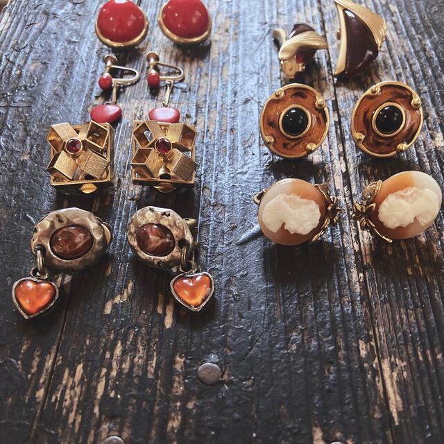 Grimoire(グリモワール)のused redbrown earring レディースのアクセサリー(イヤリング)の商品写真