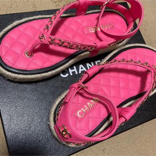 シャネル(CHANEL)の新品】CHANEL トングサンダル ココマーク ピンク(サンダル)