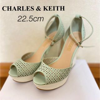 チャールズアンドキース(Charles and Keith)のCHARLES & KEITH★サンダル(サンダル)