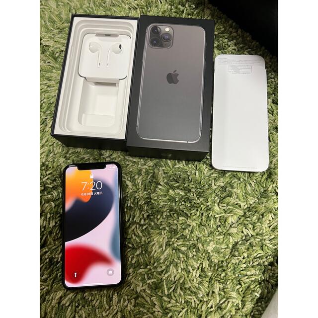 日本製 - 11 Pro スペースグレイ 256 GB auの通販 by りょうちゃん