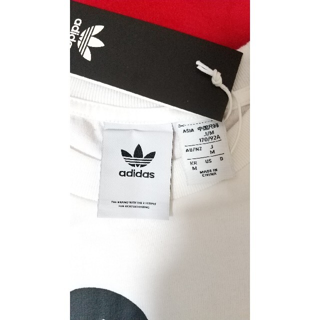 adidas(アディダス)のアディダス コラボ マークゴンザレス シュムー ホワイト ブラック 白 黒 匿配 メンズのトップス(Tシャツ/カットソー(半袖/袖なし))の商品写真