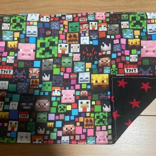 421 マインクラフト ランチョンマット　25×35(外出用品)