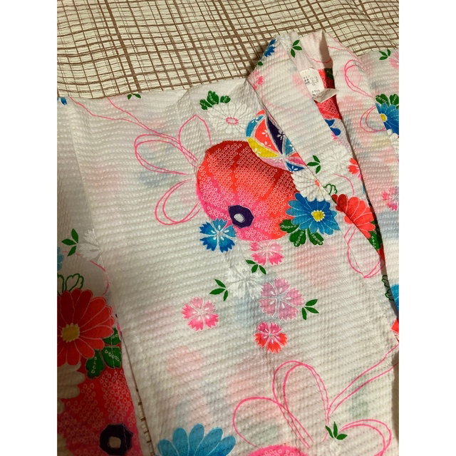 美品❣️ 女の子　浴衣　120 古典柄　 キッズ/ベビー/マタニティのキッズ服女の子用(90cm~)(甚平/浴衣)の商品写真