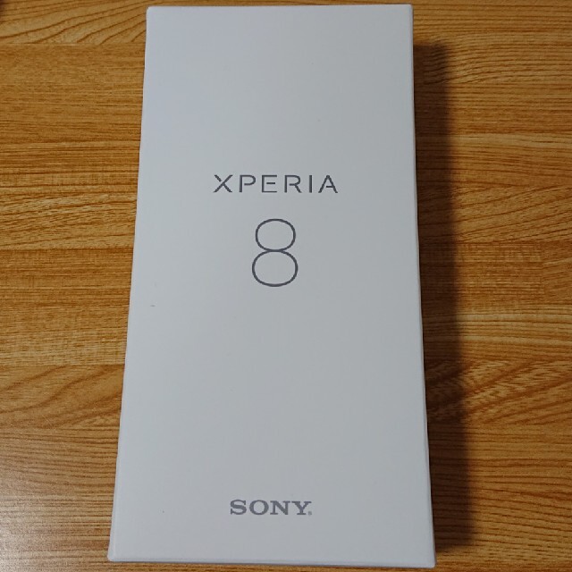 XPERIA8 新品 ホワイト