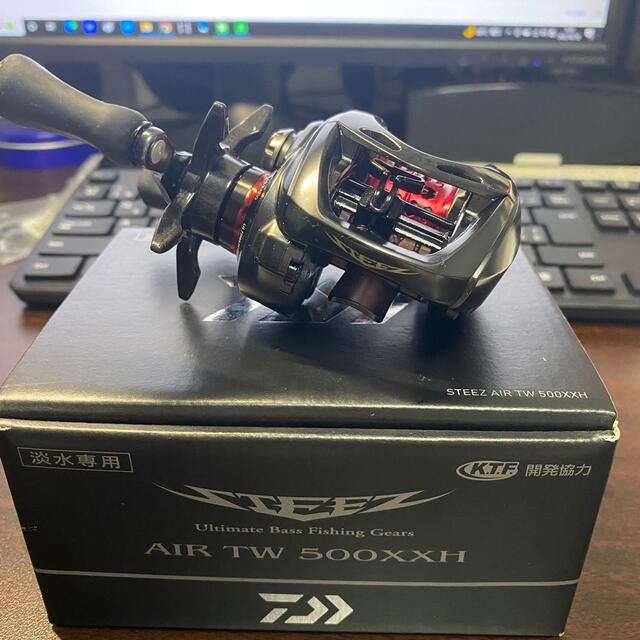 DAIWA(ダイワ)のダイワ　スティーズ AIR TW 500XXH スポーツ/アウトドアのフィッシング(リール)の商品写真