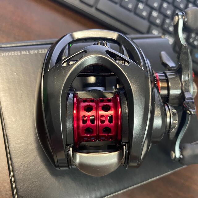 DAIWA(ダイワ)のダイワ　スティーズ AIR TW 500XXH スポーツ/アウトドアのフィッシング(リール)の商品写真