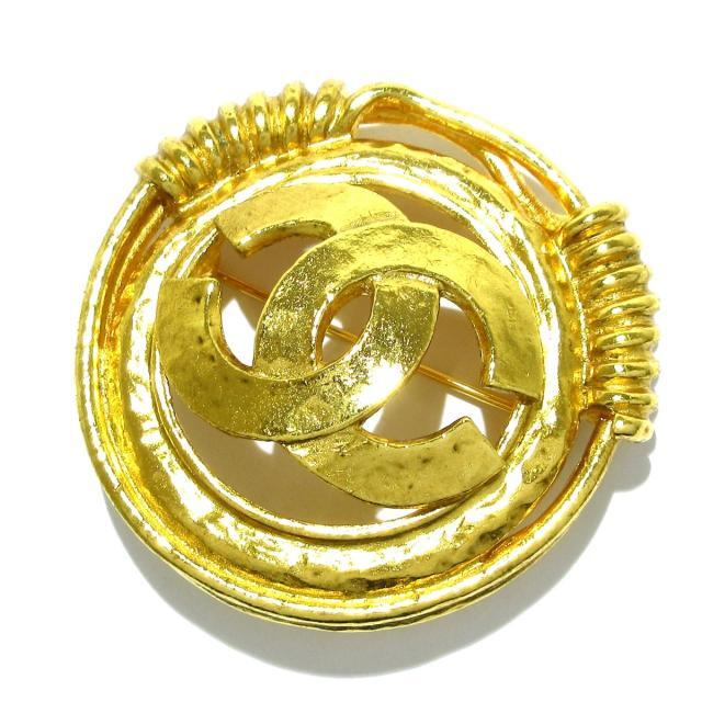 正規販売店】 CHANEL - シャネル ブローチ 金属素材 ゴールドの通販 by