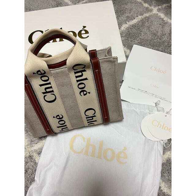 Chloe(クロエ)のChloe クロエ　“woody”スモールトートバッグ レディースのバッグ(トートバッグ)の商品写真