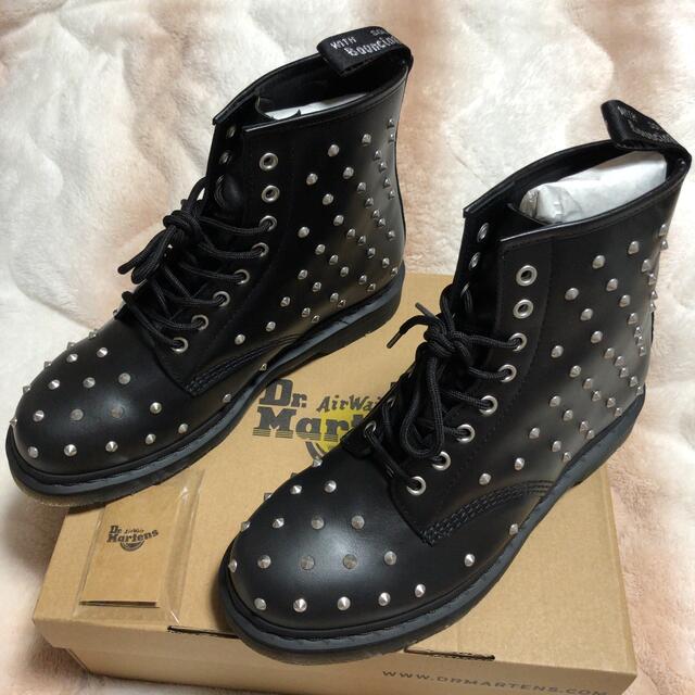 Dr.Martens(ドクターマーチン)の☆新品未使用 ドクターマーチン ブーツ 8ホール 1460 STUD UK8☆ メンズの靴/シューズ(ブーツ)の商品写真