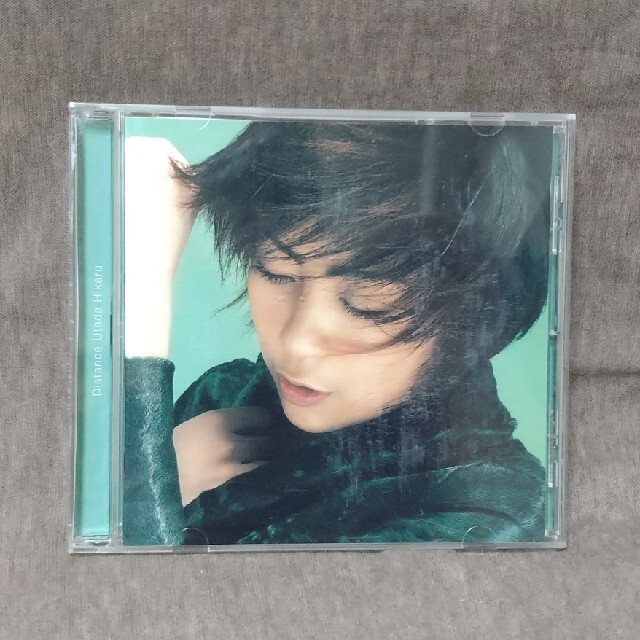 CD 宇多田ヒカル　Distance エンタメ/ホビーのCD(ポップス/ロック(邦楽))の商品写真