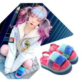 アグ(ブルー・ネイビー/青色系)の通販 500点以上 | UGGを買うならラクマ