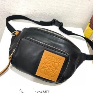 ロエベの値下げアイテム | フリマアプリ ラクマ