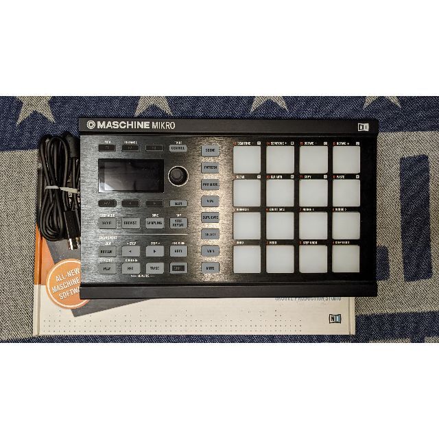 Native Instrumets MASCHINE MIKRO mk2 楽器のDTM/DAW(MIDIコントローラー)の商品写真