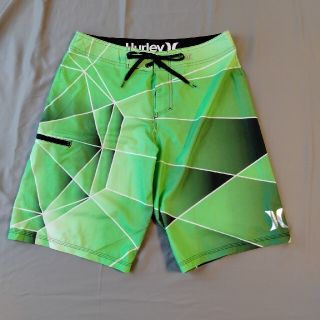 ハーレー(Hurley)の専用　Hurley　ハーフパンツ　30インチ(ショートパンツ)