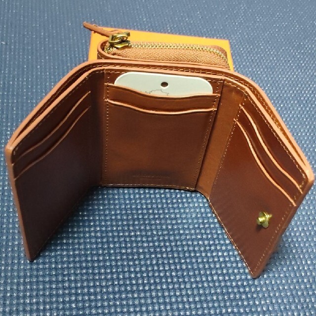 新品、未使用 BELLIES YORK コンパクト財布 イタリアンレザー 皮革 2