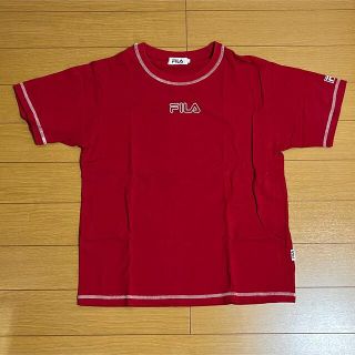 フィラ(FILA)の【美品⭐︎お値下げしました】FILA ステッチロゴ半袖Tシャツ(レッド)(Tシャツ(半袖/袖なし))