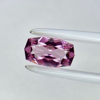 日替わり特価❗️????美ダブリング????ピンキッシュパープルスピネル1.370ct