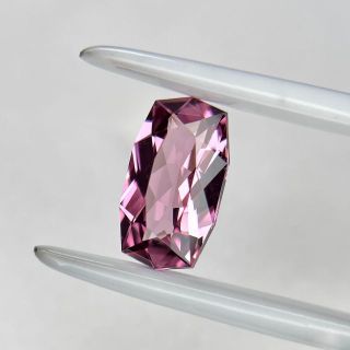 日替わり特価❗️????美ダブリング????ピンキッシュパープルスピネル1.370ct