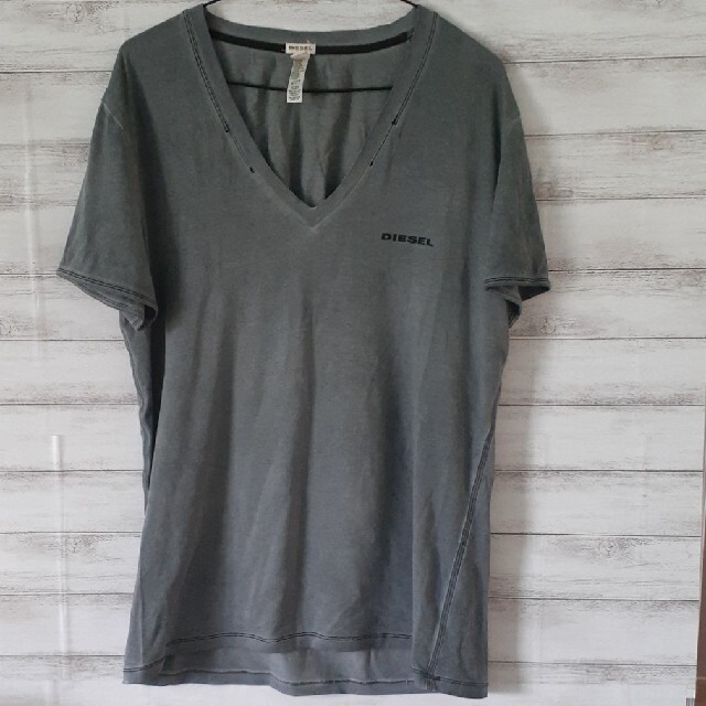 DIESEL(ディーゼル)のDIESEL ダメージTシャツ　Lサイズ メンズのトップス(Tシャツ/カットソー(半袖/袖なし))の商品写真