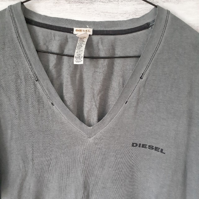 DIESEL(ディーゼル)のDIESEL ダメージTシャツ　Lサイズ メンズのトップス(Tシャツ/カットソー(半袖/袖なし))の商品写真