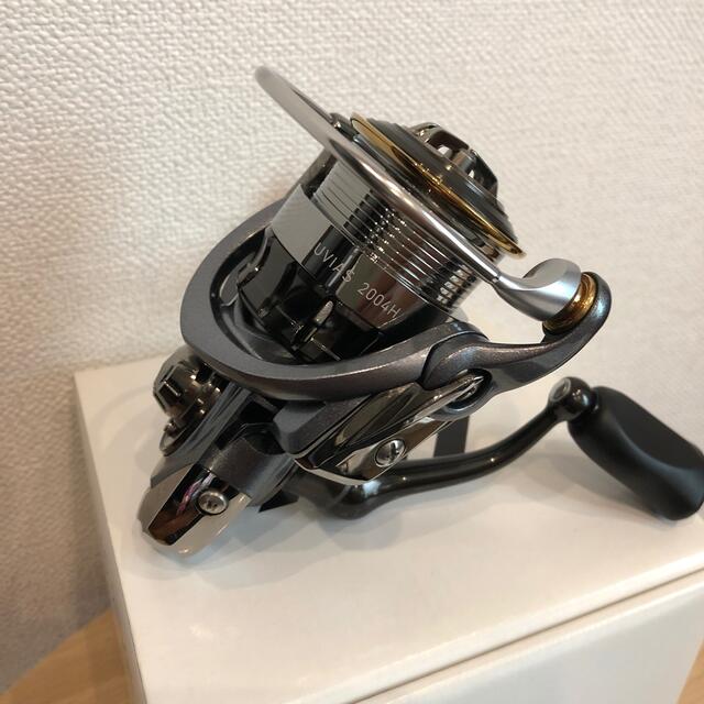 DAIWA(ダイワ)の【超美品】ダイワ　スピニングリール　15ルビアス　2004H スポーツ/アウトドアのフィッシング(リール)の商品写真