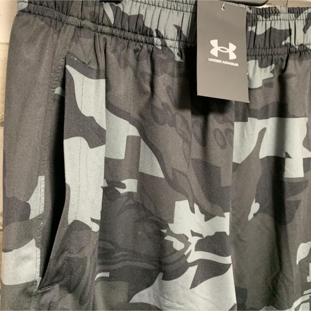 UNDER ARMOUR(アンダーアーマー)のアンダーアーマートレーニングショートパンツ ストレッチカモショーツメンズXL新品 スポーツ/アウトドアのトレーニング/エクササイズ(トレーニング用品)の商品写真