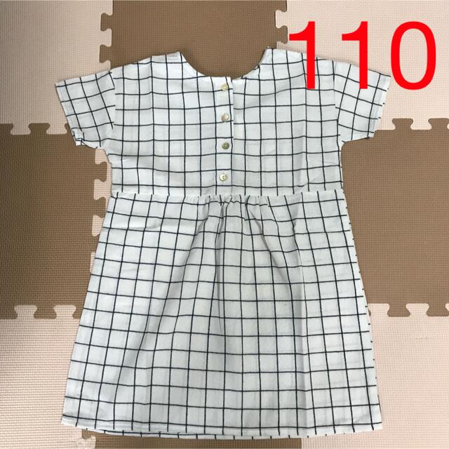 NO.728 ワンピース 半袖 女の子 ネイビーチェック 110 キッズ/ベビー/マタニティのキッズ服女の子用(90cm~)(ワンピース)の商品写真